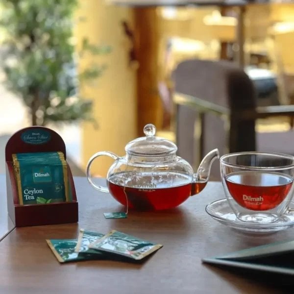 Dilmah Earl Grey, 20 Tea Bags 30G, Lifestyle Glass Teapot And Clear Glass Cup With Tea Brewing, Available At Teas.co.uk