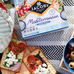 Jacobs Mediterranean Pinch of Salt Crackers Multipack, 5 Pack 190g, pack shot 2, available at teas.co.uk
