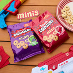 Jammie Dodgers Minis Raspberry Flavour Biscuits 6 Snack Packs, pack shot 3, available at teas.co.uk